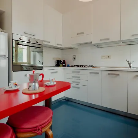 아파트 The Queen's Bridge X4 Piazza Unita 2 트리에스테